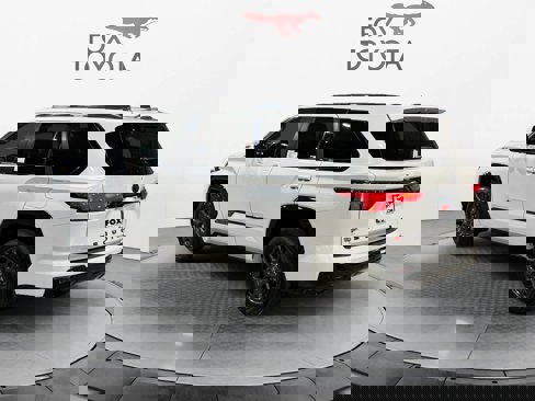 New 2026 Toyota Sequoia Platinum image 3