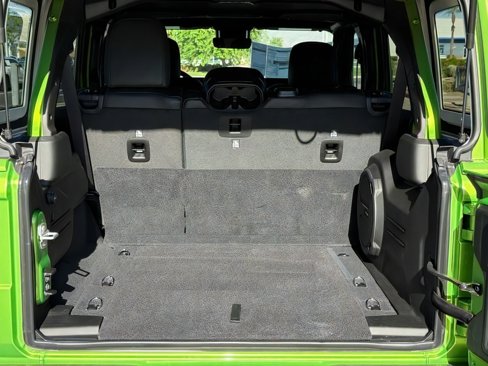 New 2025 Jeep Wrangler Unlimited Rubicon 392 image 23