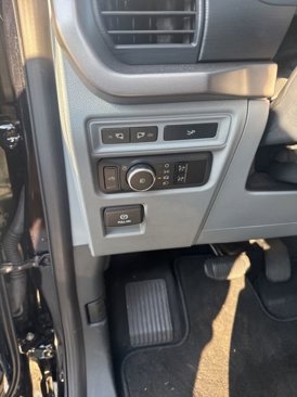 Certified 2024 Ford F150 XLT w/ Equipment Group 302A MID image 22