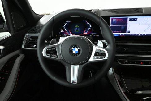 New 2026 BMW X5 xDrive40i w/ M Sport Package image 18