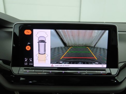 New 2026 Volkswagen Atlas Peak Edition image 16