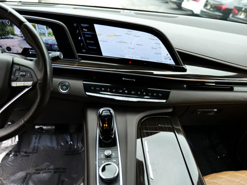 Used 2022 Cadillac Escalade Premium Luxury image 23