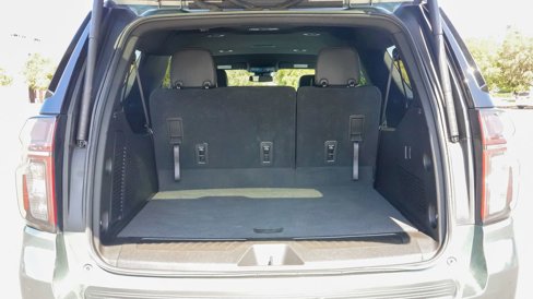 Used 2023 Chevrolet Suburban LT image 14