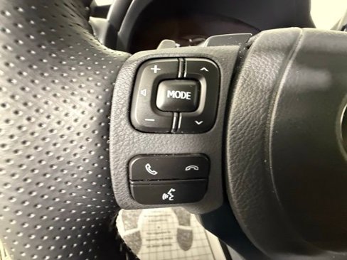 Used 2025 Lexus IS 500 image 26