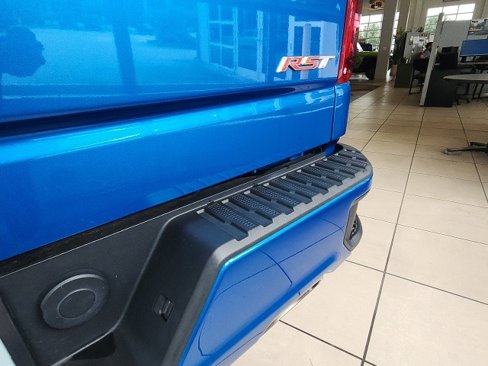 Used 2022 Chevrolet Silverado 1500 RST image 18