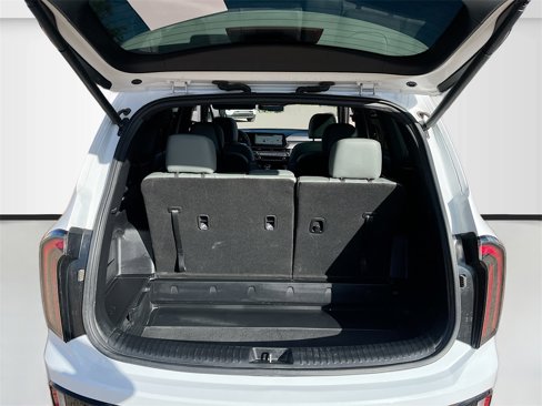 Used 2024 Kia Telluride EX X-Line image 27