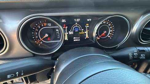 Used 2022 Jeep Wrangler Willys image 21