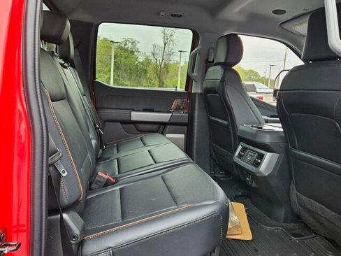 New 2025 Ford F250 Lariat w/ Lariat Ultimate Package image 14