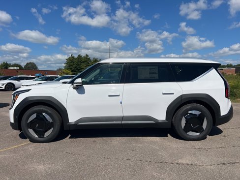 New 2026 Kia EV9 Wind image 2