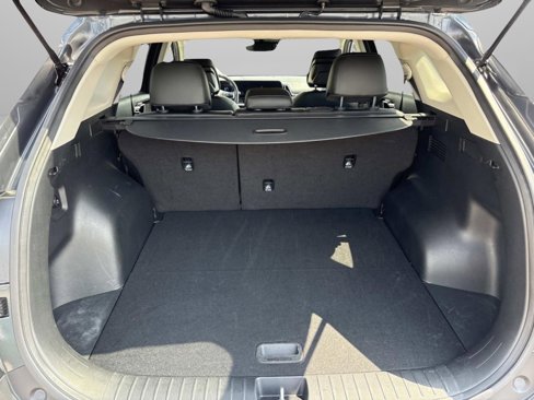 Used 2025 Kia Sportage EX image 12