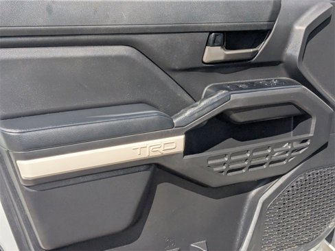Used 2024 Toyota Tacoma TRD Off-Road image 11