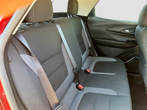 Used 2025 Chevrolet TrailBlazer LT w/ Driver Confidence Package image 24