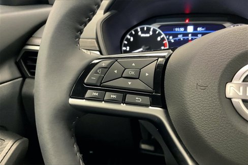 Certified 2024 Nissan Altima 2.5 SV w/ SV Premium Package image 19