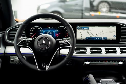 Used 2025 Mercedes-Benz GLE 350 4MATIC image 28