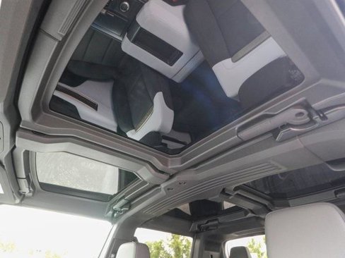 New 2025 GMC Hummer EV 3X image 22