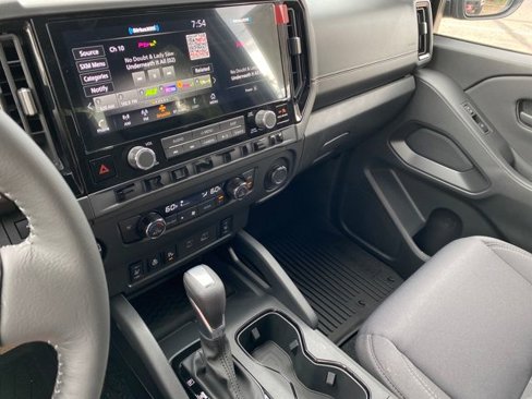 New 2026 Nissan Frontier SV image 17