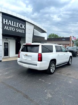 Used 2016 Chevrolet Suburban LTZ image 6