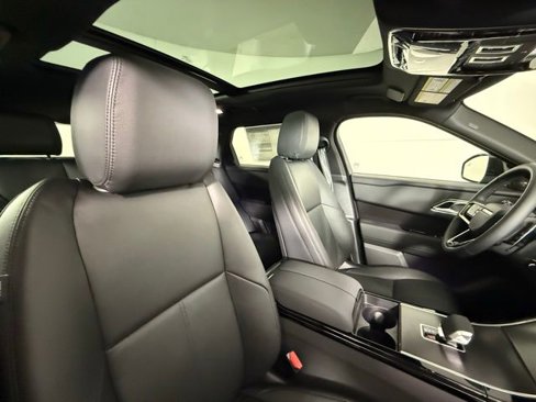 New 2026 Land Rover Range Rover Velar Dynamic SE image 36