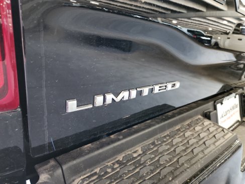 New 2025 RAM 2500 Limited image 24