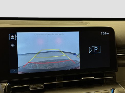 Used 2025 Hyundai Kona SEL image 23