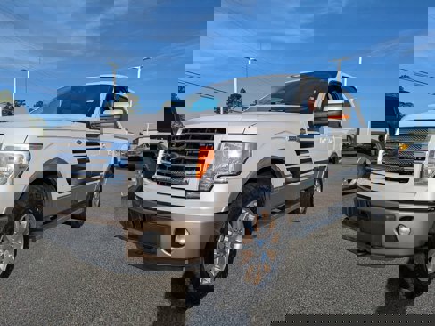 Used 2014 Ford F150 King Ranch image 8