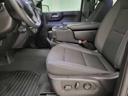 Certified 2024 Chevrolet Silverado 1500 Custom image 2