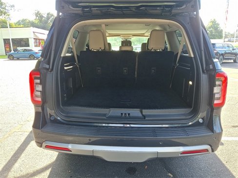 Used 2024 Ford Expedition Max Limited image 29