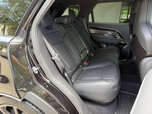 Used 2024 Land Rover Range Rover Sport image 29