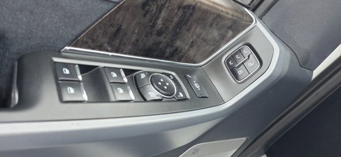 Used 2024 Ford F350 Lariat w/ Black Appearance Package image 15