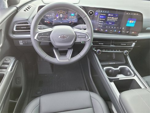 New 2026 Chevrolet Traverse LT w/ Midnight/Sport Edition image 9