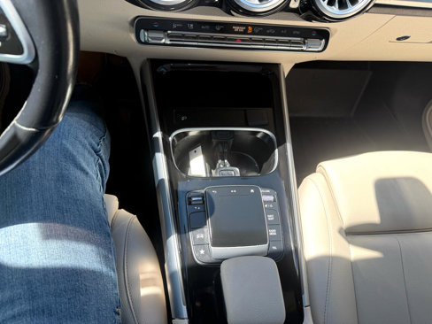 Used 2023 Mercedes-Benz GLB 250 4MATIC image 20
