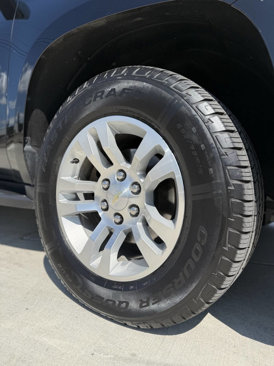 Used 2020 Chevrolet Suburban LS image 9