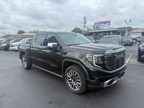 Used 2024 GMC Sierra 1500 Denali Ultimate image 2