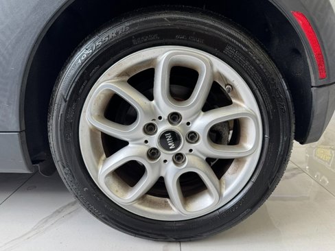 Used 2014 MINI Cooper 2-Door Hardtop image 8