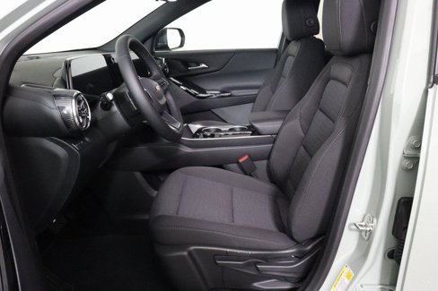 New 2026 Chevrolet Equinox LT w/ Safety and Technology Package image 4
