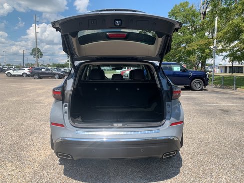 Used 2024 Nissan Murano Platinum w/ Cargo Package image 7