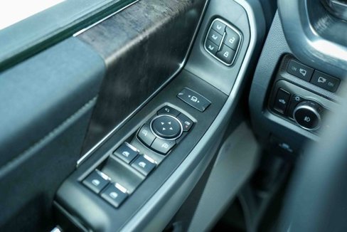 Used 2024 Ford F250 Lariat image 28