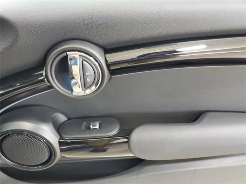 Certified 2023 MINI Cooper S image 28