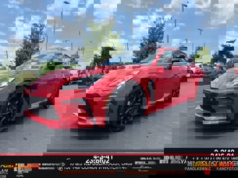 New 2025 Toyota GR86 Premium image 3