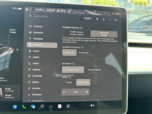 Used 2023 Tesla Model 3 Standard Range image 6