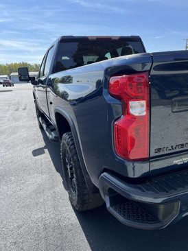 Used 2022 Chevrolet Silverado 2500 LT w/ Z71 Sport Edition image 7