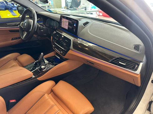 Used 2022 BMW 530i xDrive w/ Executive Package image 35