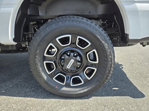 New 2026 Ford F250 Platinum image 32