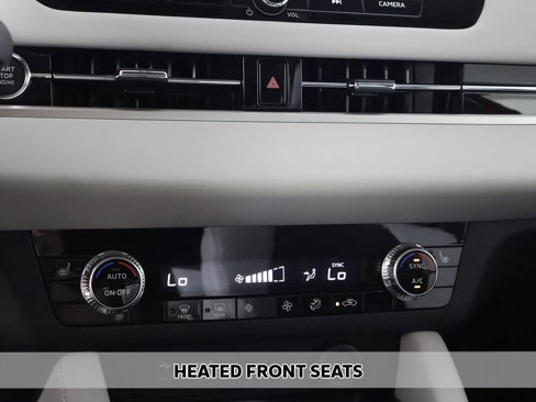 New 2025 Mitsubishi Outlander SE image 9