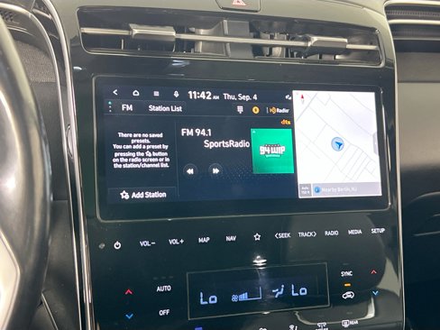 Used 2023 Hyundai Tucson Limited image 15