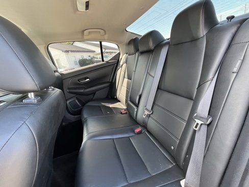 Used 2024 Nissan Sentra SR w/ SR Premium Package image 17
