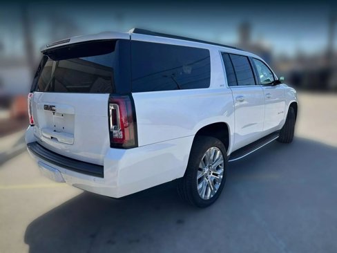 Used 2019 GMC Yukon XL SLT w/ Open Road Package image 7