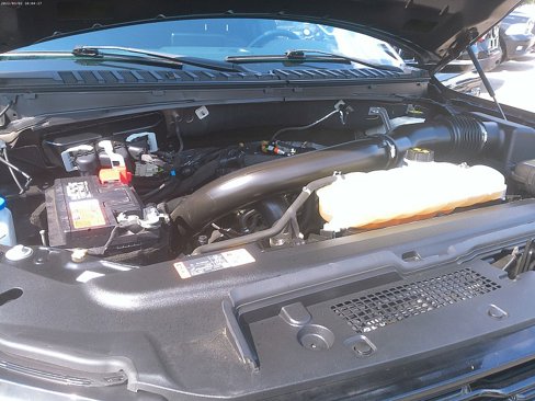 Used 2022 Ford Expedition Limited image 21
