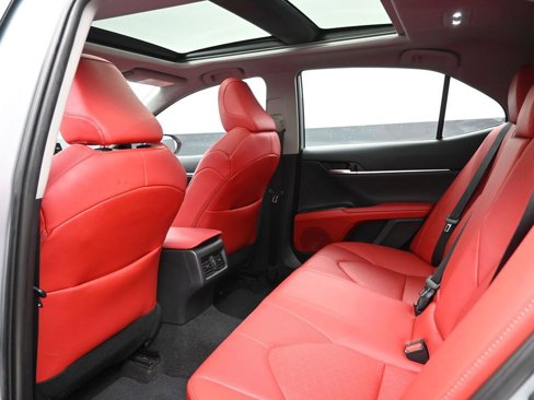 Used 2024 Toyota Camry XSE image 28