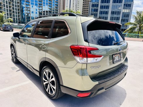 Used 2021 Subaru Forester Limited image 5